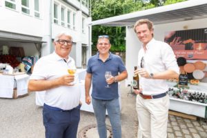 Unser diesjähriges Sommerfest der Seidl & Partner Gesamtplanung GmbH sorgte für gute Laune und bot eine entspannte Atmosphäre für viele tolle Gespräche. Dazu gab es jede Menge kulinarische Leckereien und lustige Spiele.