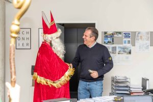 Bei der Seidl & Partner Gesamtplanung GmbH gab es Grüße vom Nikolaus und seiner Weihnachtselfe 🎅🏻🎄✨ Wir wünschen allen eine schöne Adventszeit!